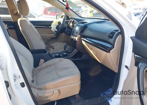 2013 Kia Sorento Lx z USA, uszkodzony, nr VIN 5XYKT3A68DG406046